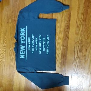 Crop top Wild Fable greenish/blueish sweatshirt, "NEW YORK" on the back 7 times